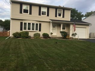 102 Longwood Dr, East Syracuse, NY 13057