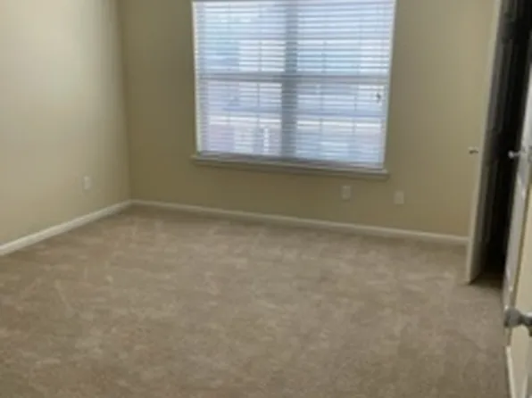 21475 W Wallis Dr Unit B, Porter, TX 77365