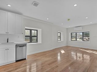 31 Roosevelt Pl #1, Brooklyn, NY 11233