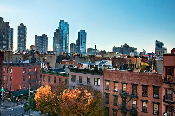 Sold by Bond New York | media 8