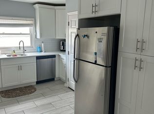420 10th St #2, Carlstadt, NJ 07072