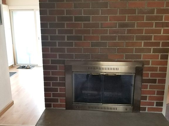 3rd image of 11201 SE 225th St