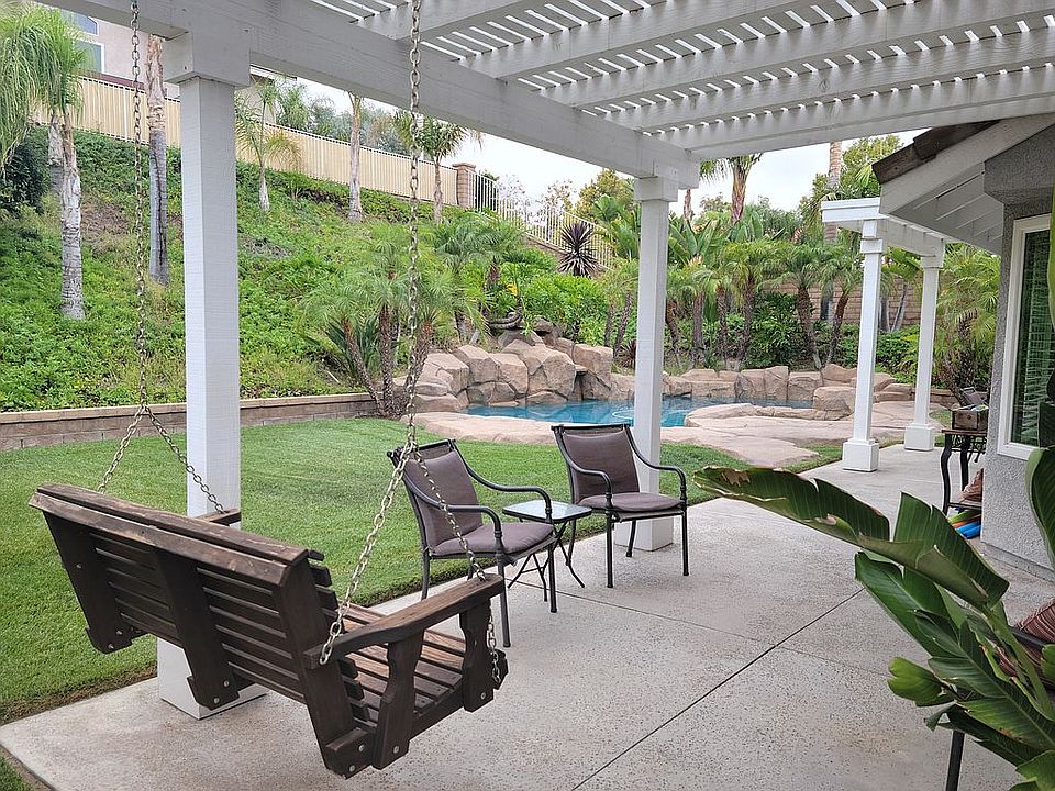 2nd image of 1370 Tanglewood Dr