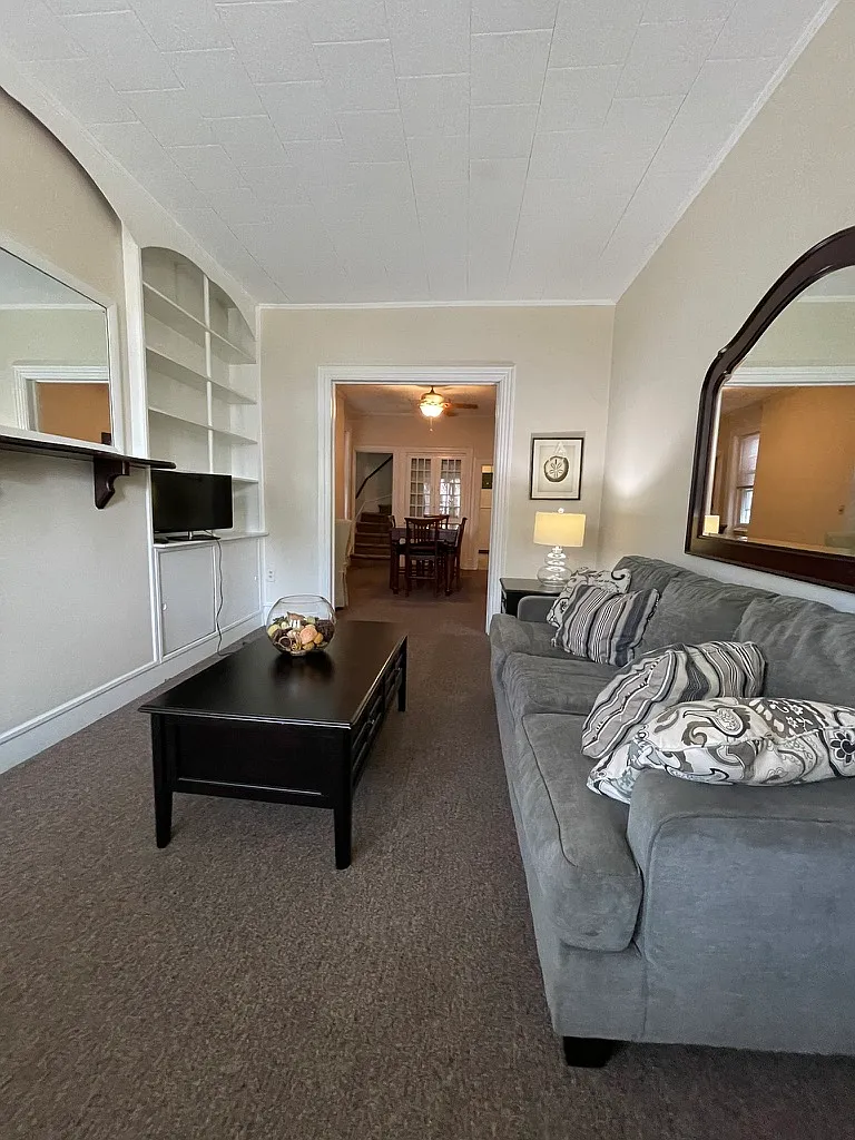 723 Grace Street - 1 — Photo 1