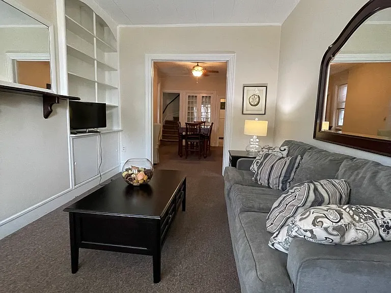723 Grace St — Photo 1