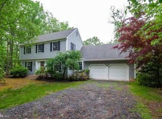 6 Roxbury Dr, Medford, NJ 08055