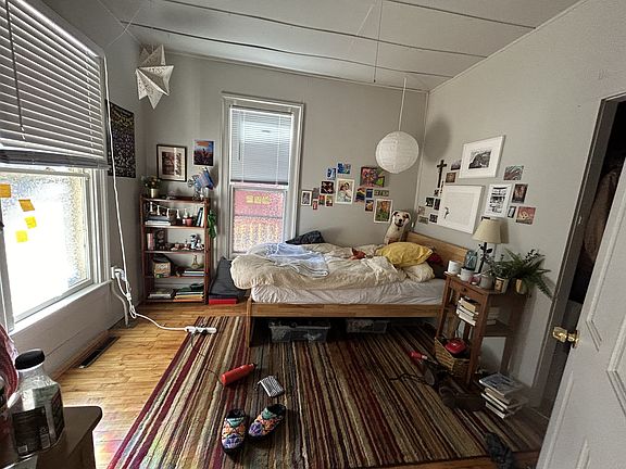 3rd image of 114 E Dayton St #114