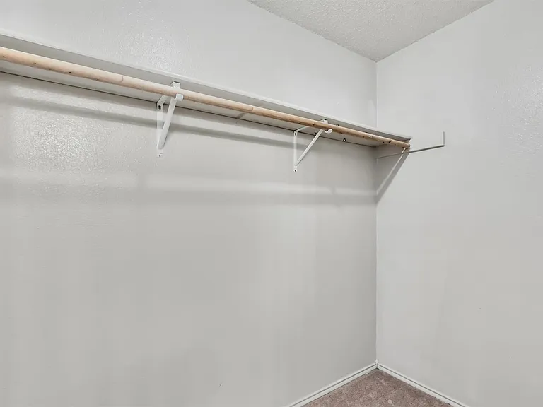 7802 Topawa Cv #B — Photo 16