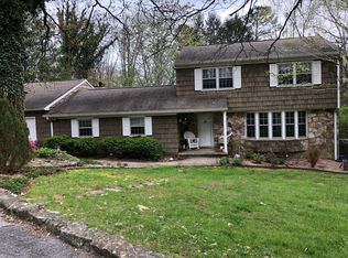 115 Grayson Rd, Signal Mountain, TN 37377