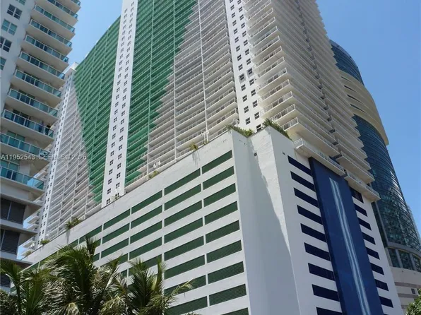 1200 Brickell Bay Dr APT 1712, Miami, FL 33131
