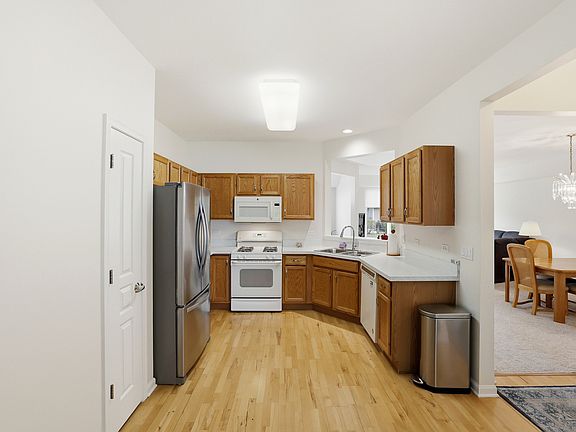 3rd image of 13706 Briargate Dr