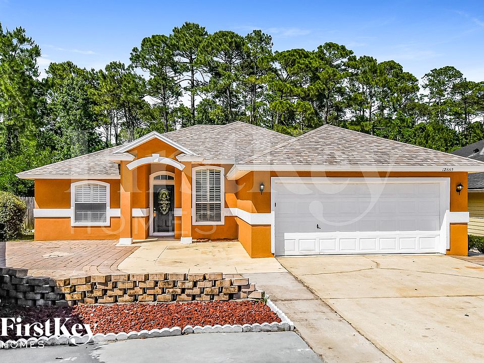 1st image of 12665 Ashglen Dr N