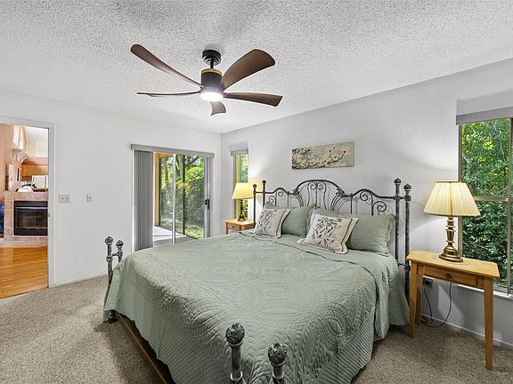 4th image of 8601 TWIN FARMS PL