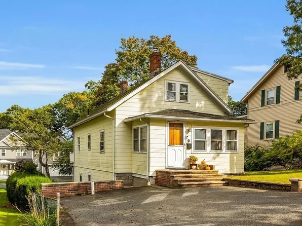 35 Butler Ave, Stoneham, MA 02180
