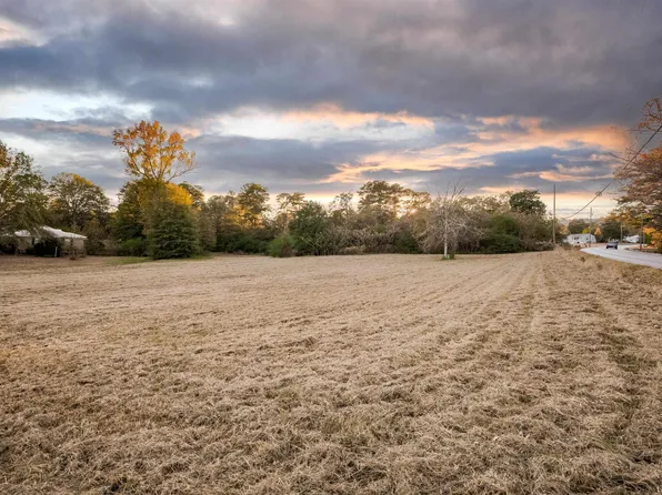 6130 Warrior River Rd #64, Bessemer, AL 35023