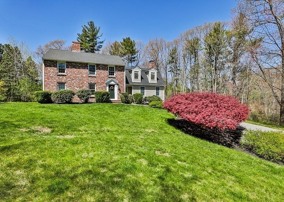 1st image of 11 Perley Ln