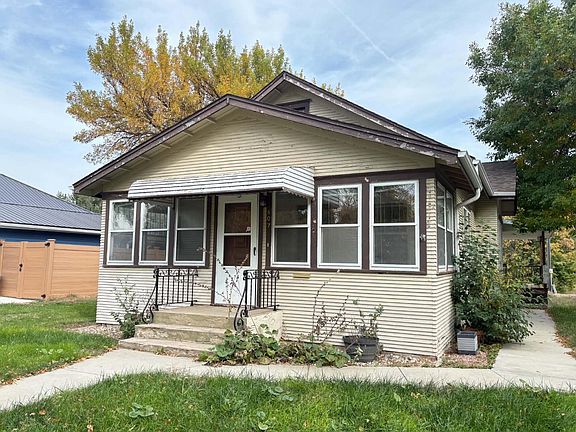 3rd image of 607 Rice Ave