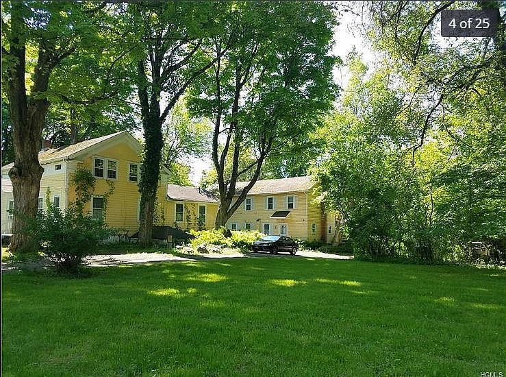 1st image of 26 Fairview Ave #9