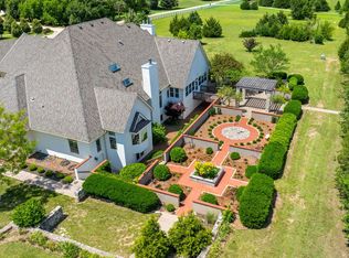 2448 Haven Dr, Abilene, KS 67410