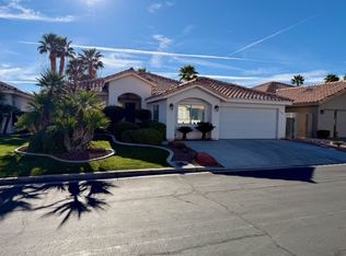 1612 Hidden Spring Dr, Las Vegas, NV 89117