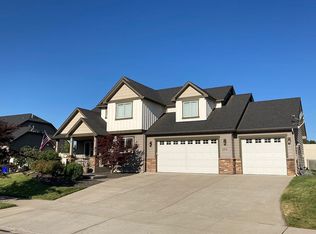 2206 S Meadowview Rd, Greenacres, WA 99016