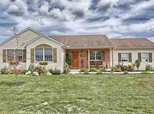1120 Kent Dr, Mechanicsburg, PA 17050