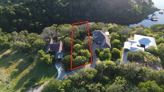 2nd image of 19 Hummingbird Way