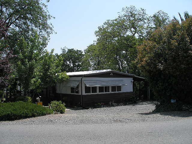 Front/circle driveway