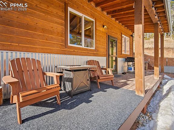 5th image of 213 Willow Rd