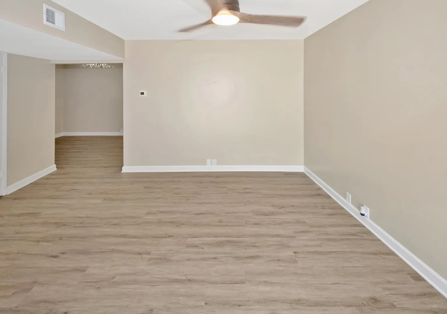 7021 Stonington Ln - 7021 Stonington — Photo 3