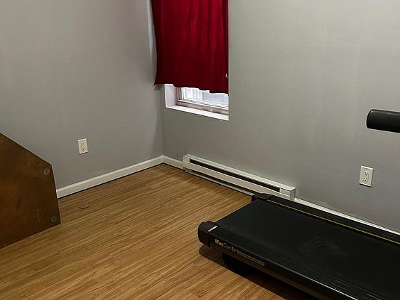 3rd image of 33 Congress St APT 2