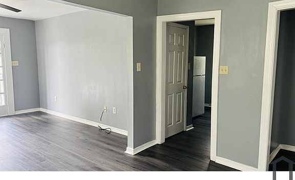 4th image of 4035 N Robertson St
