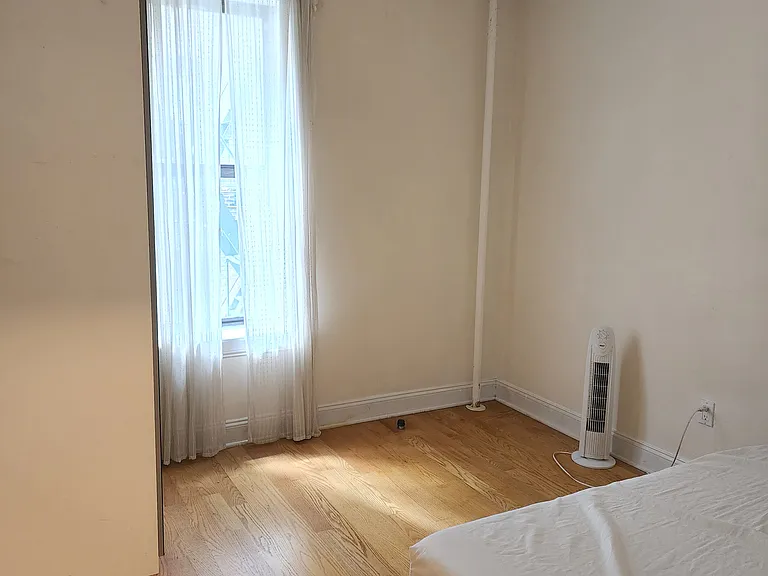 510 W 123rd St #32 — Photo 5