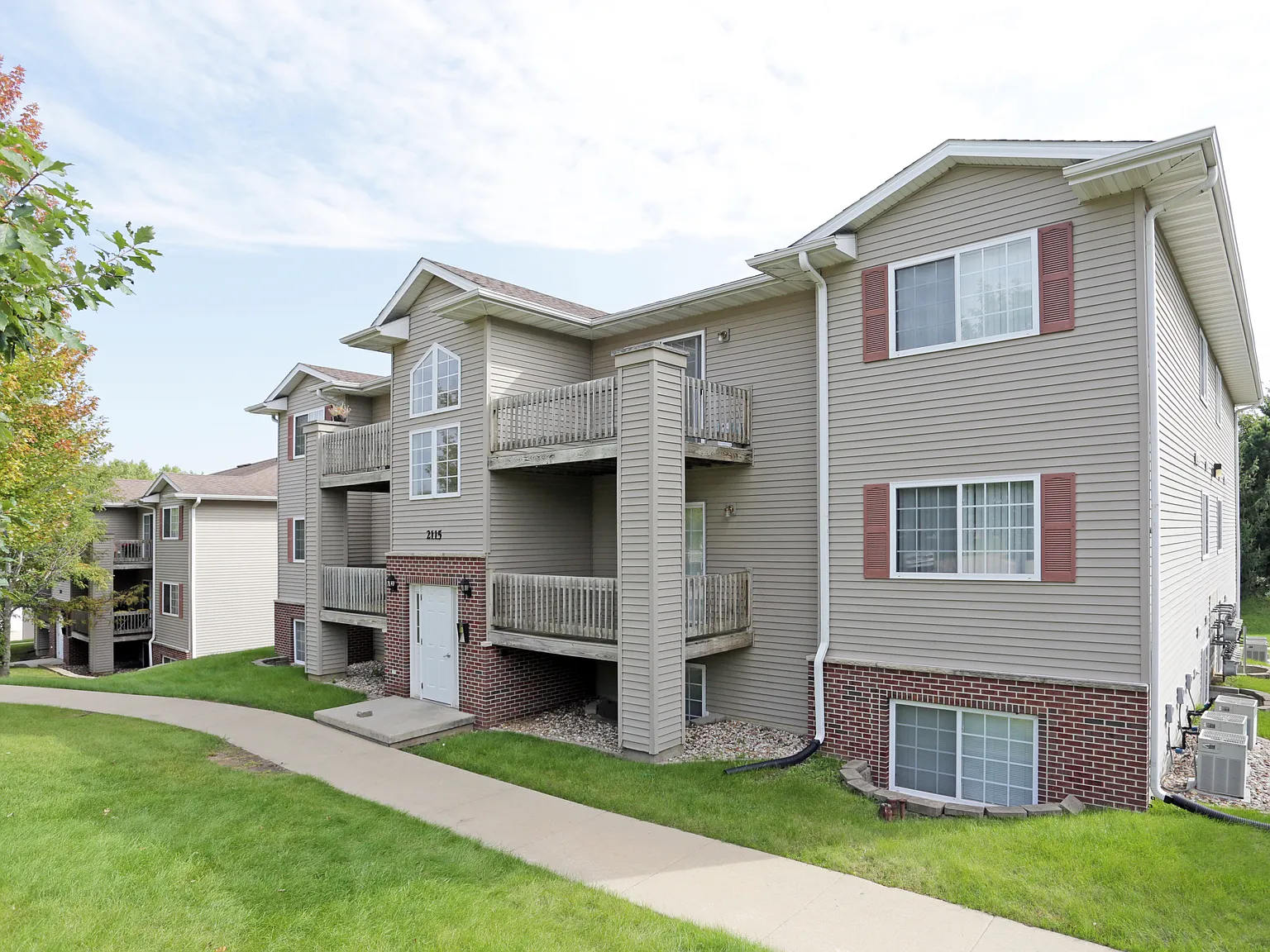 Cypress Pointe — Photo 1