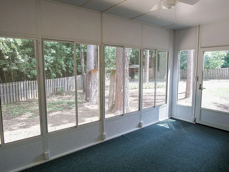 344 Stagecoach Way — Photo 13
