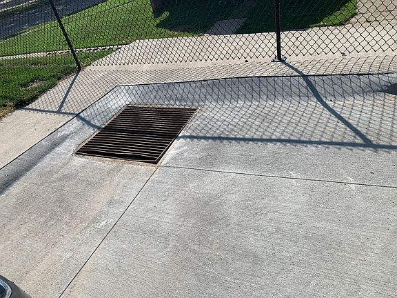 2nd image of 714 Noltze Dr #4