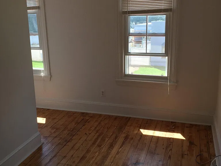 128 N Union St — Photo 16