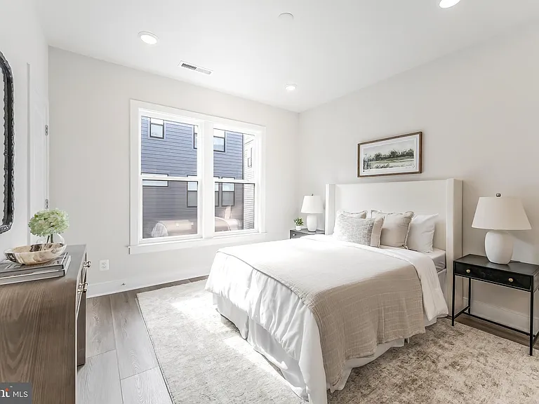 12742 Verdant Way — Photo 31