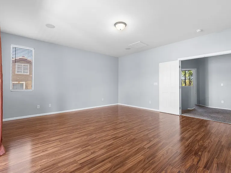 249 Jessica Grove St — Photo 25