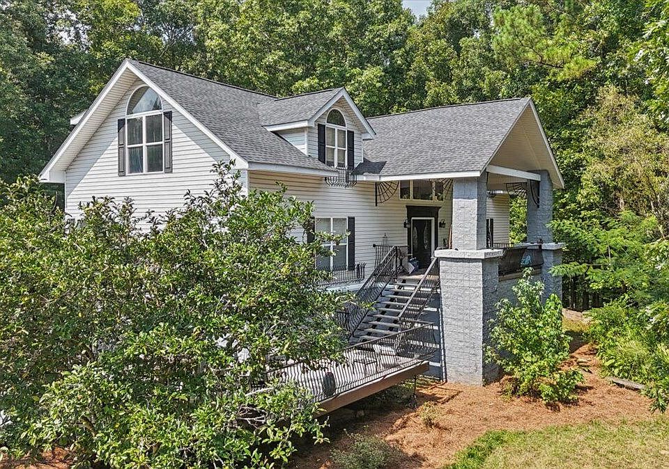 1st image of 42 Lumpkin Rd