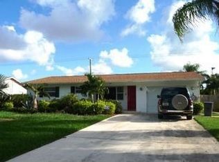 4614 Dolphin Dr, Lake Worth, FL 33463