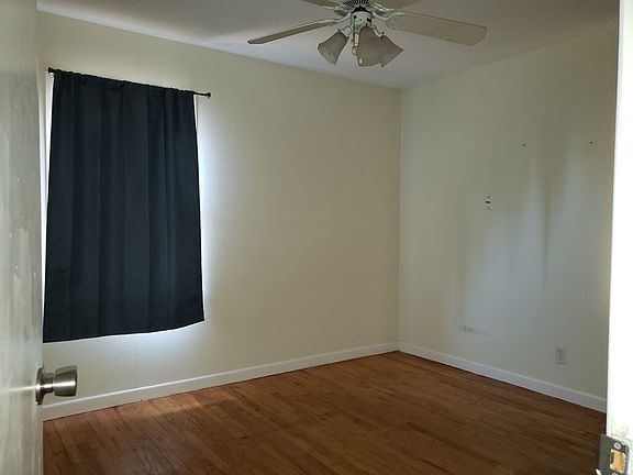 2nd image of 2525 Culver Ave