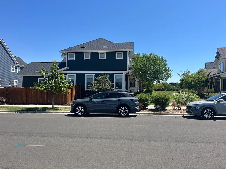 5083 N Xenia St — Photo 3