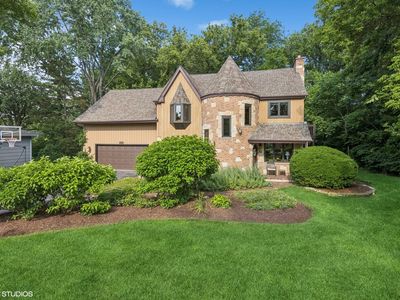 5525 Lee Ave, Downers Grove, IL, 60515