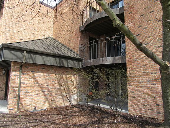 2nd image of 3838 N Oakland Ave APT 175