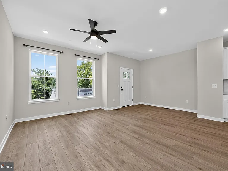 113 Abramo Victor Dr — Photo 13