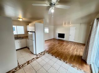 1 Arkwright Ct #8, Pacific Grove, CA 93950
