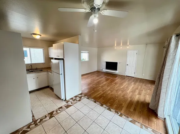 1A-CS, 1 Arkwright Ct #8, Pacific Grove, CA 93950