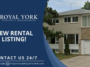 7319 Darcel Ave #3, Mississauga, ON L4T2X4