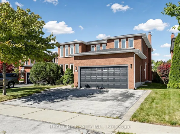 1213 Rosethorne Rd, Oakville, ON L6M 1H5